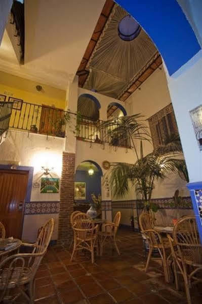 Hostal San Juan Salobrena Exterior photo